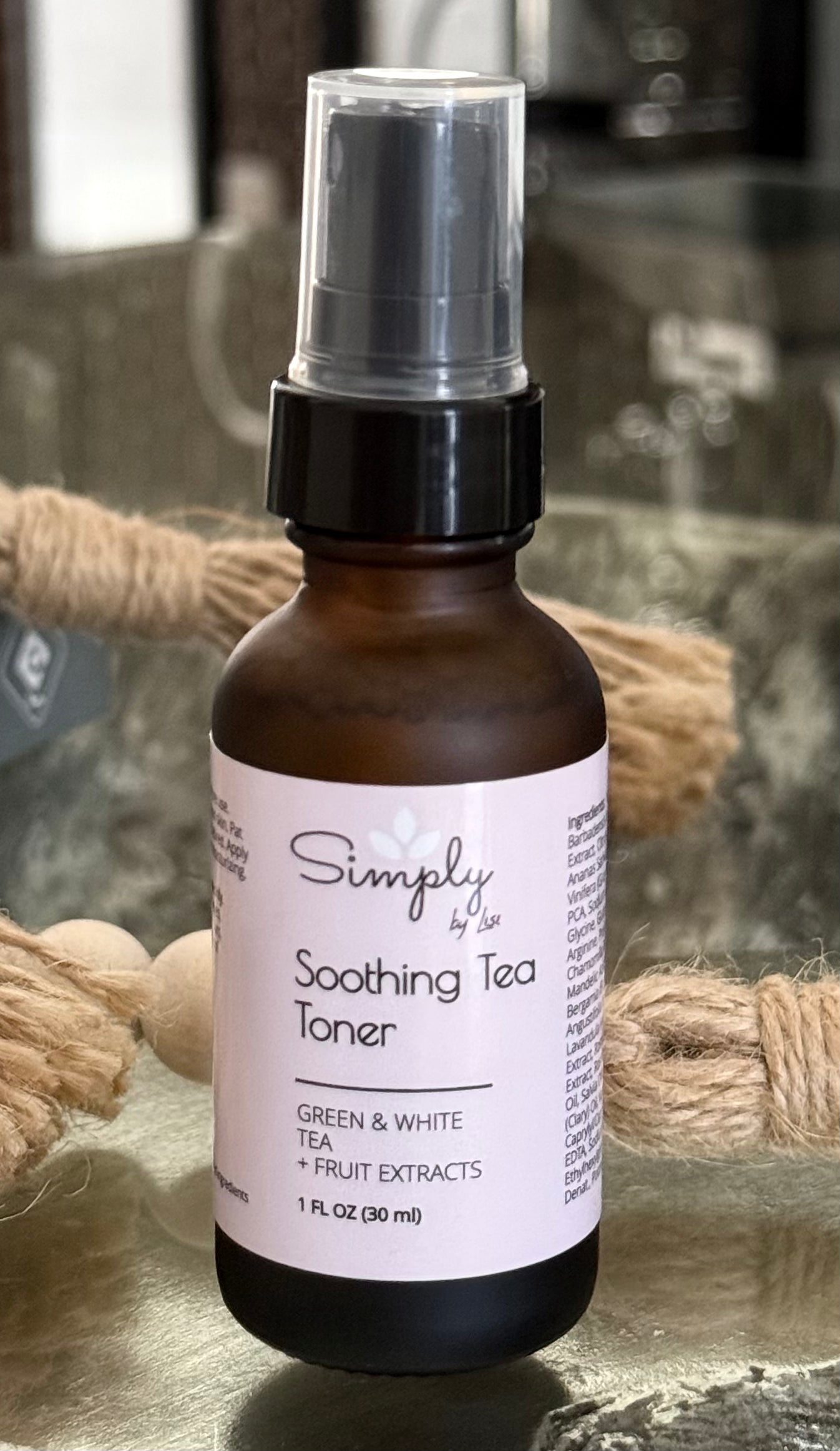 SOOTHING TEA TONER